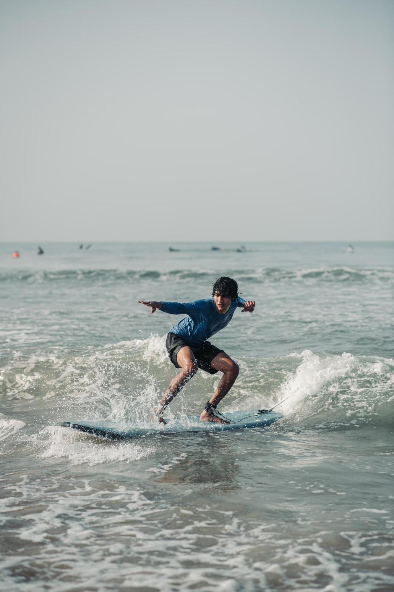 Bed and Breakfast Paddlecult Surf Retreat Варкала Экстерьер фото