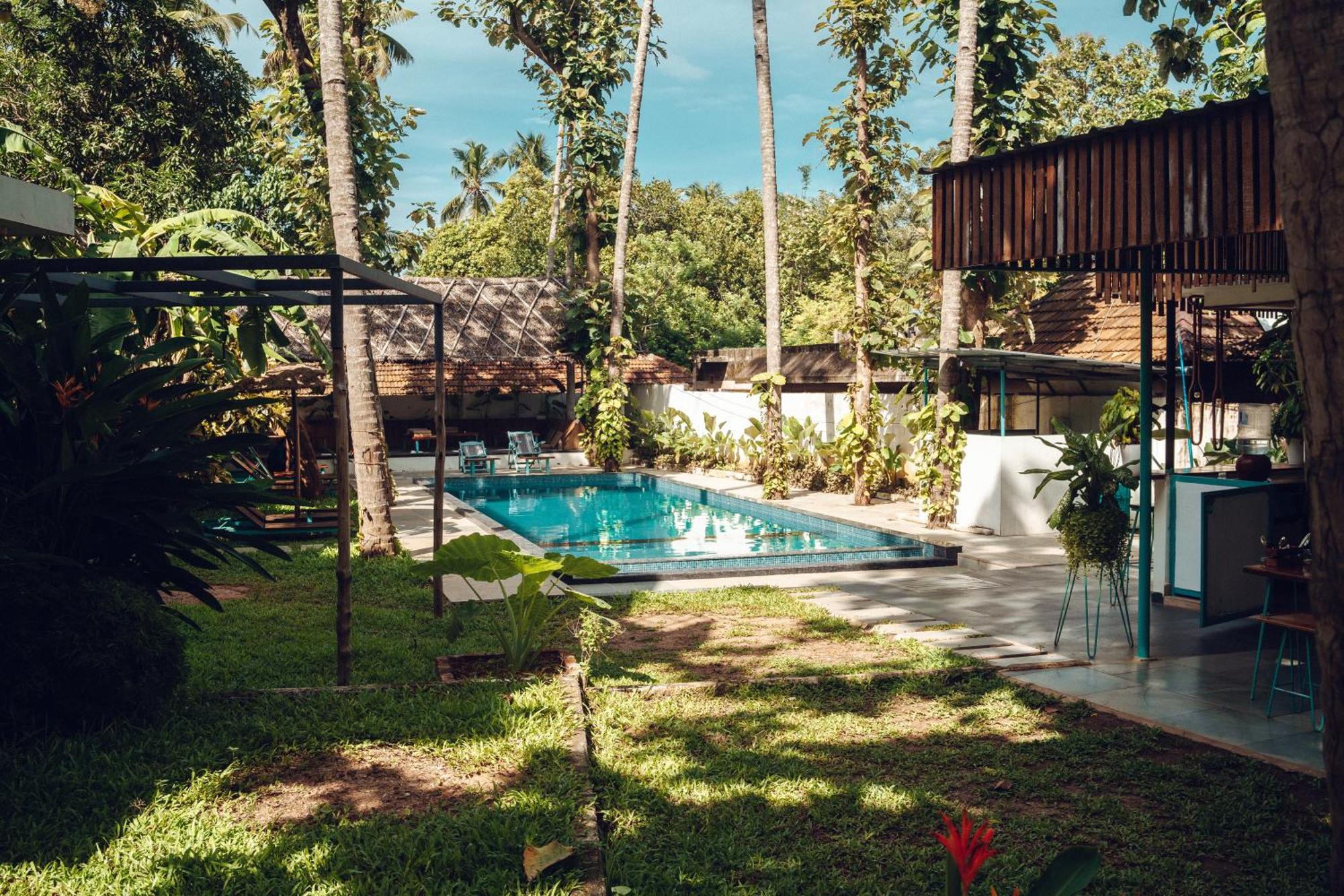 Bed and Breakfast Paddlecult Surf Retreat Варкала Экстерьер фото